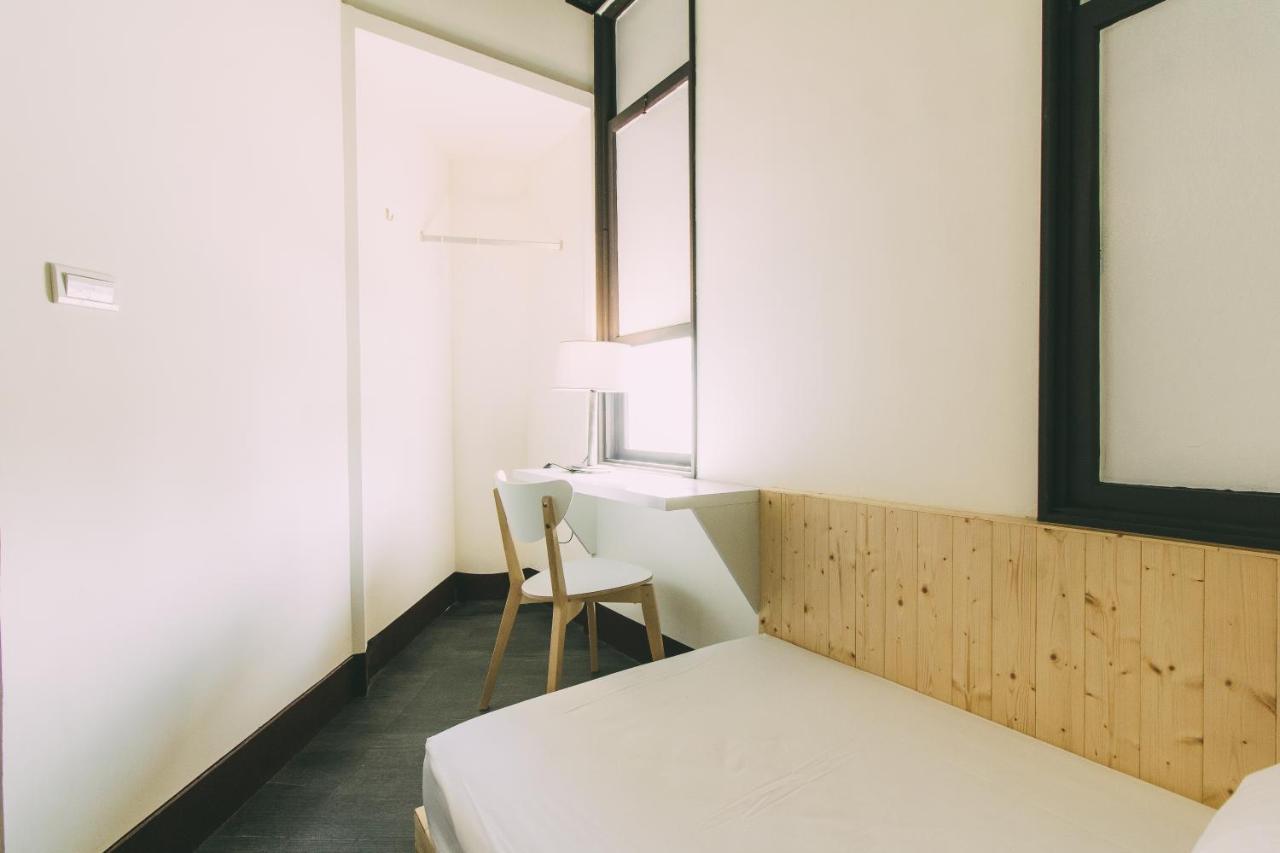 Appartamento 阿信輕旅 Tainan Esterno foto
