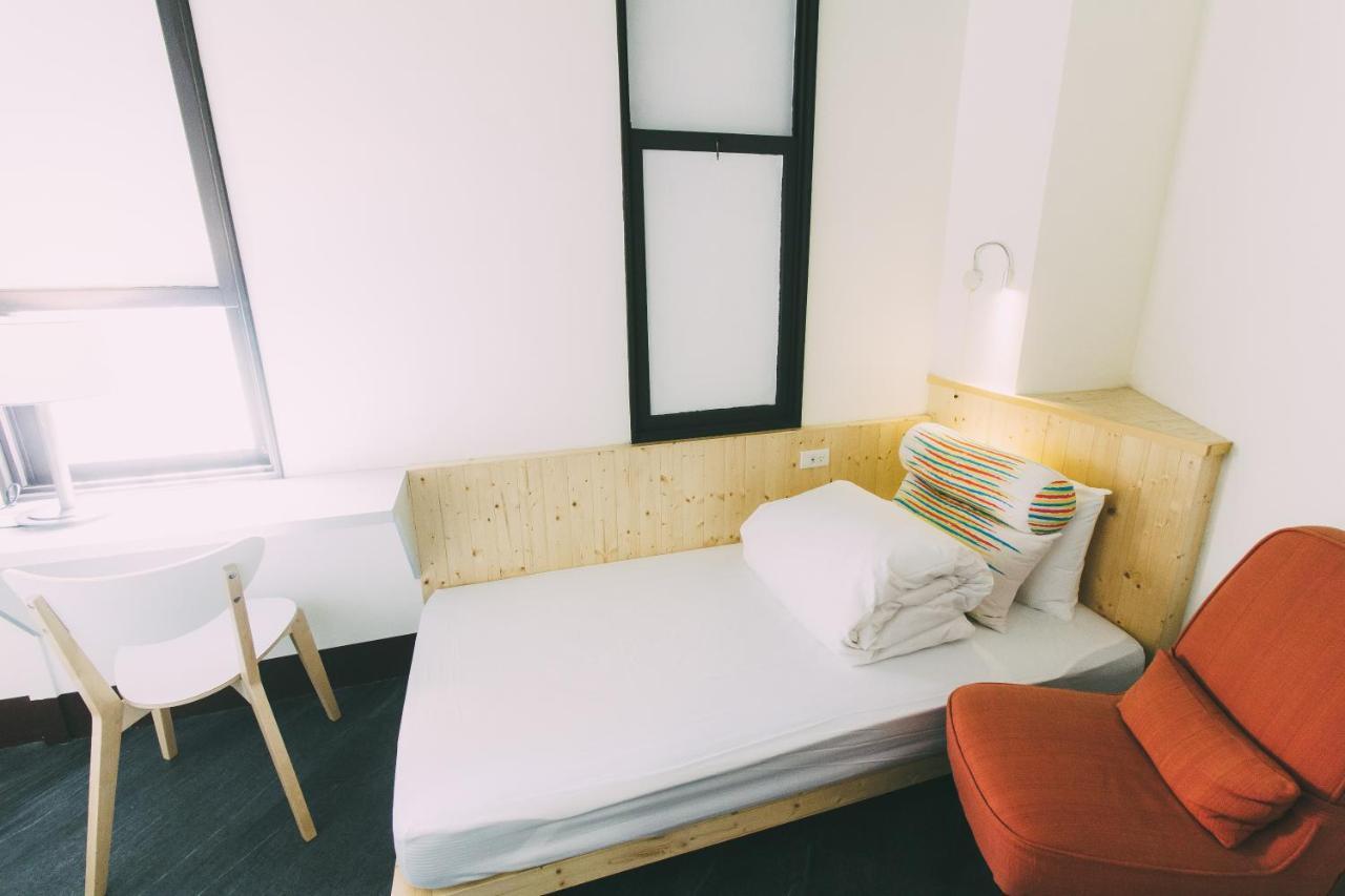 Appartamento 阿信輕旅 Tainan Esterno foto